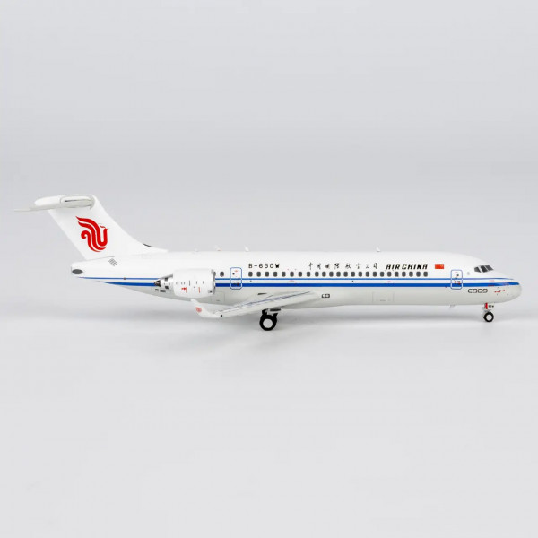 NG Model COMAC C909 Air China B-650W 1:400 Modellflugzeug