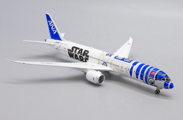 JC Wings Boeing 787-9 All Nippon (ANA) "Star Wars" JA873A 1:400 Modellflugzeug