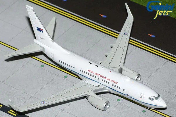 GeminiJets Boeing 737-700 RAAF Royal Australian Air Force A36-001 1:200 Modellflugzeug