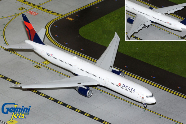 GeminiJets Boeing 767-400ER Delta "V. Dooley" Flaps Down N842MH 1:200 Modellflugzeug