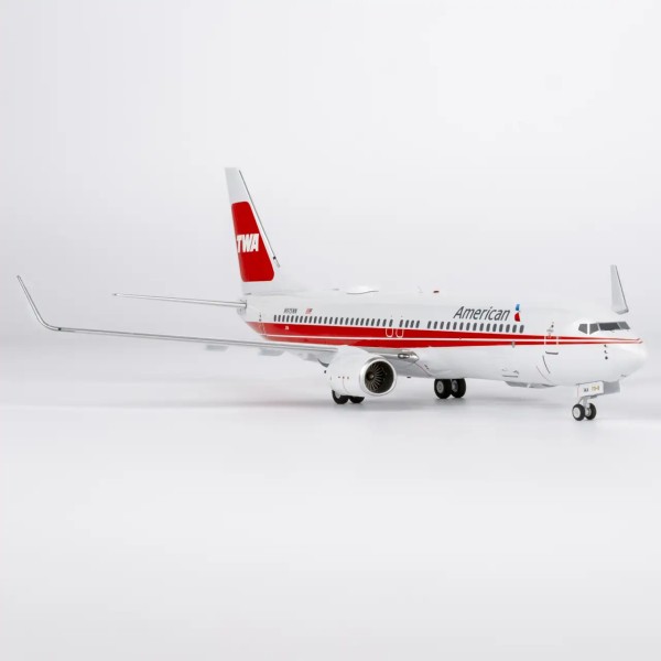 NG Model Boeing 737-800 American "TWA retro" N915NN 1:200 Modellflugzeug