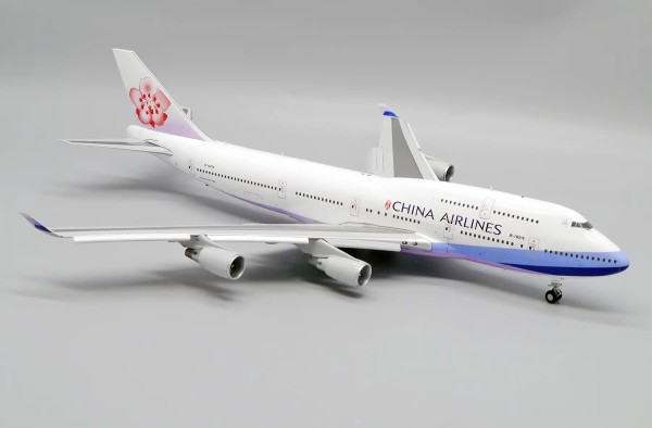 JC Wings Boeing 747-400 China Airlines Flaps Down B-18215 1:200 Modellflugzeug