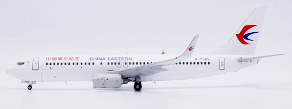JC Wings Boeing 737-800 China Eastern B-5589 1:200 Modellflugzeug