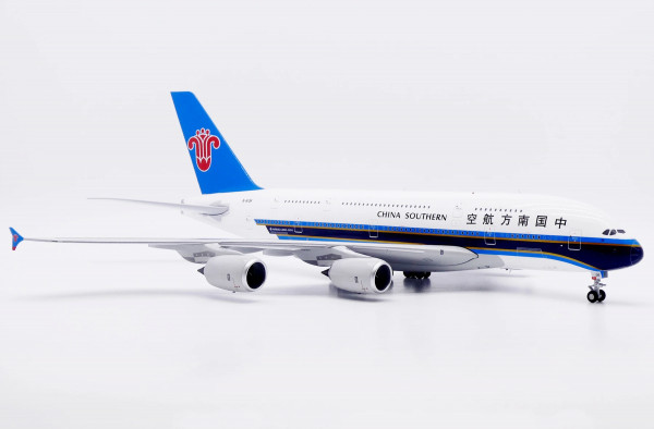 JC Wings Airbus A380-800 China Southern B-6136 1:200 Modellflugzeug