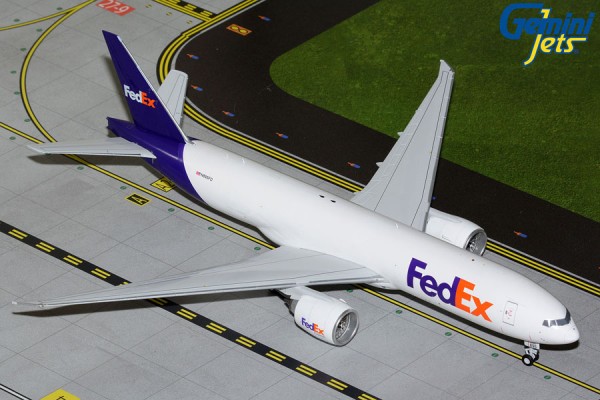 GeminiJets Boeing 777-200F FedEx revised livery N895FD 1:200 Modellflugzeug