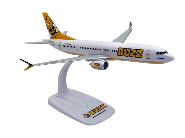 PPC Boeing 737-MAX8 Buzz SP-RZA 1:200 Modellflugzeug