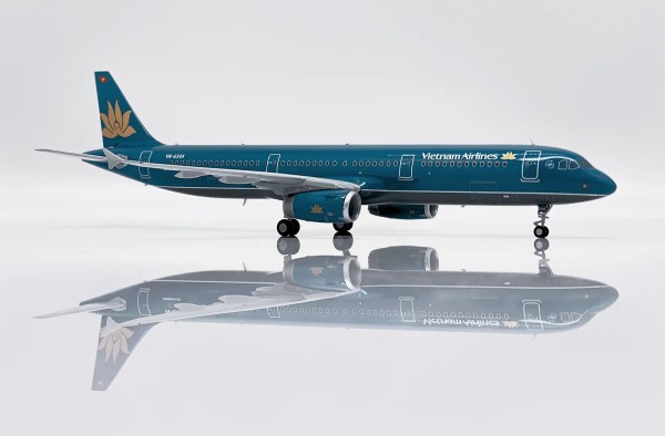 JC Wings Airbus A321-200 Vietnam VN-A344 1:200 Modellflugzeug