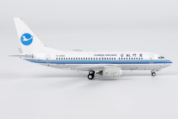NG Model Boeing 737-700 Xiamen "classic colors" B-2998 1:400 Modellflugzeug