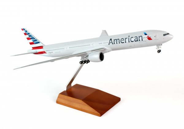 Boeing 777-300 American Airlines with Wood Stand N718AN 1/200