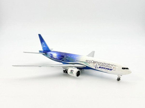 JC Wings Boeing 777-200ER House Color "EcoDemonstrator 2022" N861BC 1:400 Modellflugzeug
