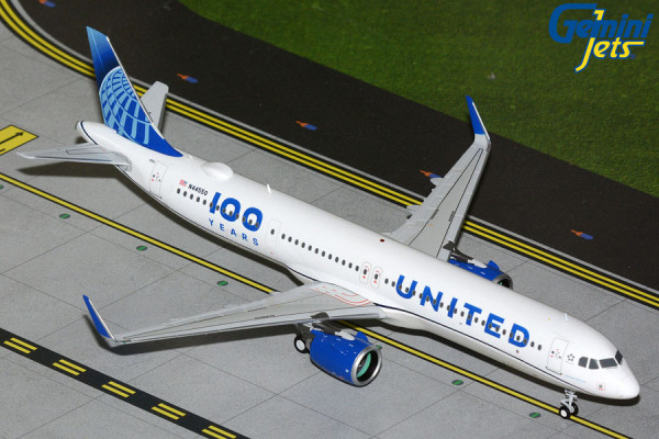 GeminiJets Airbus A321neo United "100 Years" N44550 1:200 Modellflugzeug