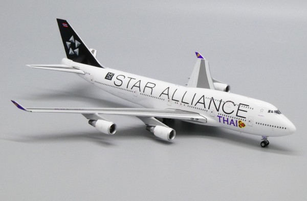 JC Wings Boeing 747-400 Thai Airways "Star Alliance" HS-TGW