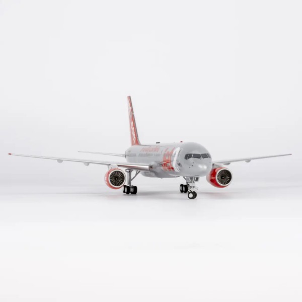 NG Model Boeing 757-200 Jet2 G-LSAG 1:200 Modellflugzeug