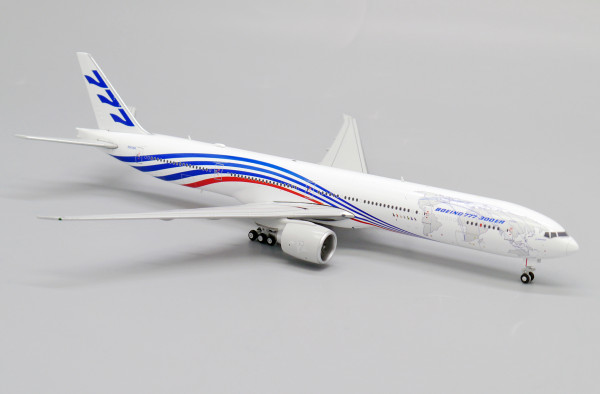 JC Wings Boeing 777-300ER House Color "Round The World Tour" N5016R 1:400 Modellflugzeug