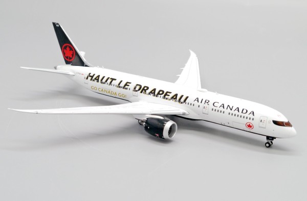 Boeing 787-9 Air Canada "Go Canada Go" C-FVLQ Scale 1/400