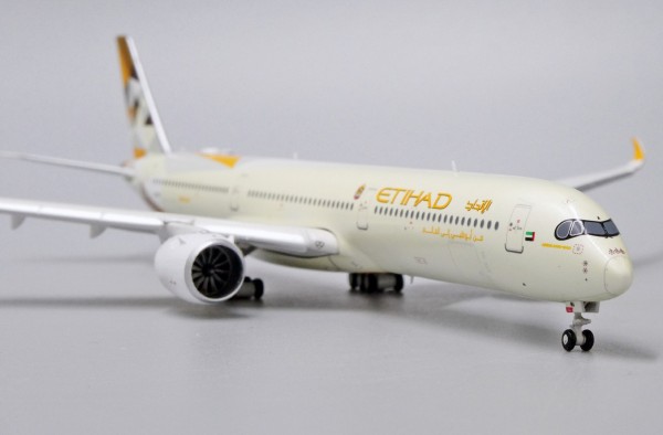 Airbus A350-1000 Etihad Airways Flaps Down Version A6-XWA Scale 1/400