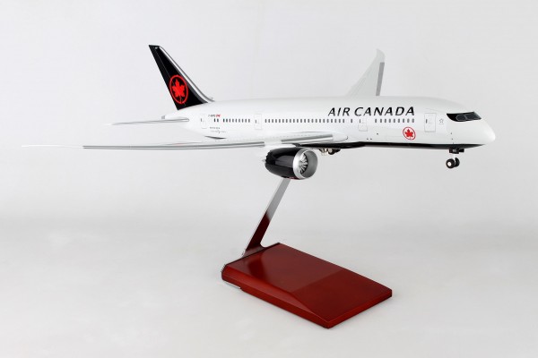 SkyMarks Boeing 787-8 Air Canada C-GHPQ 1:100 Modellflugzeug