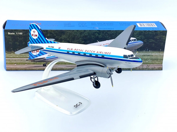 PPC Douglas DC-3 KLM Royal Dutch "Prinses Amalia" PH-PBA 1:100 Modellflugzeug