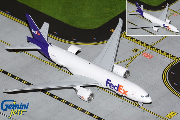 Boeing 777-200F FedEx Express Interactive Series N889FD Scale 1/400