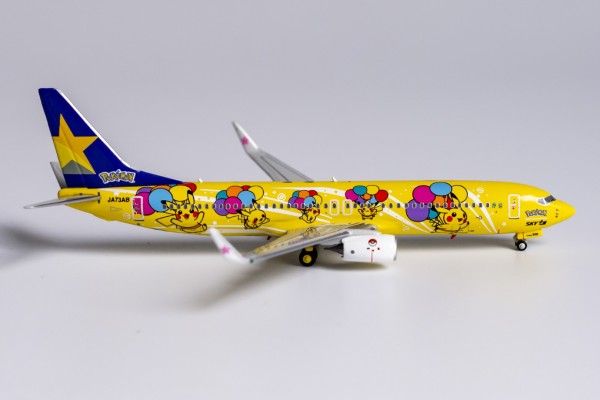 Boeing 737-800 Skymark Airlines "new Pokemon cs" JA73AB Scale 1/400