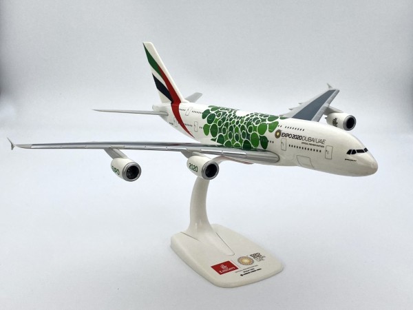 Airbus A380-800 Emirates "Green Expo 2020" A6-EEW Scale 1/250