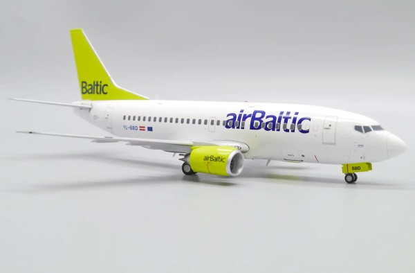JC Wings Boeing 737-500 Air Baltic YL-BBD 1:200 Modellflugzeug