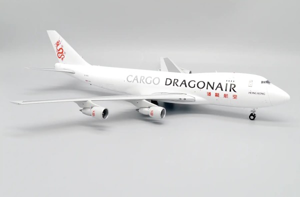 JC Wings Boeing 747-200F Dragonair Cargo B-KAD 1:200 Modellflugzeug