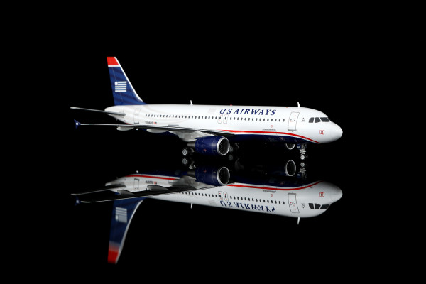 SQ Wings Airbus A320-200 US Airways "Sully" N106US 1:200 Modellflugzeug