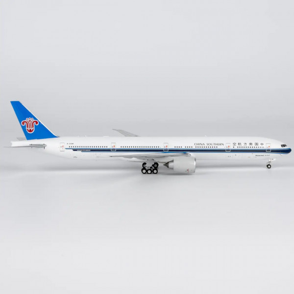 NG Model Boeing 777-300ER China Southern B-20DM 1:400 Modellflugzeug