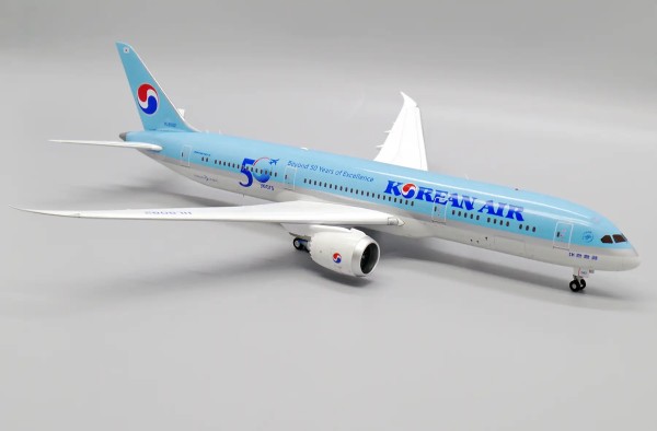 JC Wings Boeing 787-9 Korean "Beyond 50 Years of Excellence" HL8082 1:200 Modellflugzeug