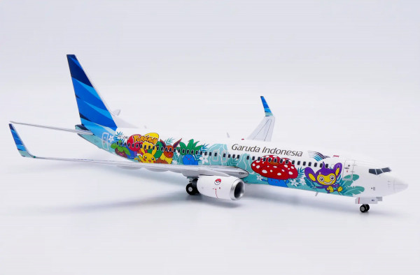 JC Wings Boeing 737-800 Garuda Indonesia "Pokemon" PK-GMU 1:200 Modellflugzeug