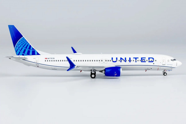 NG Model Boeing 737-MAX9 United "Blue Evolution" N77578 1:400 Modellflugzeug