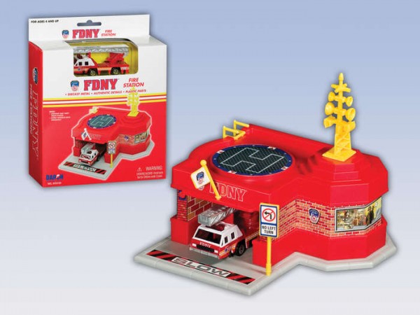 FDNY Mini Fire Station with 1 Vehicle +++