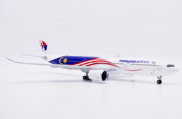 JC Wings Airbus A330-900neo Malaysia 9M-MNH 1:200 Modellflugzeug