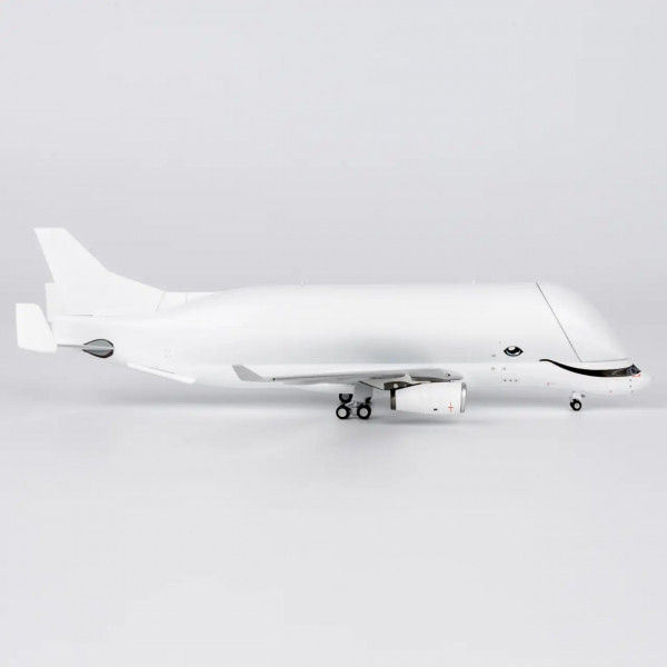 NG Model Airbus A330-743L Beluga XL Blank white Model 1:400 Modellflugzeug