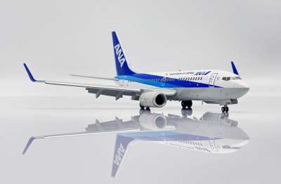 JC Wings Boeing 737-700 All Nippon (ANA) 1:200 sichern | Flight