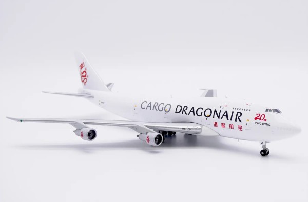 JC Wings Boeing 747-300MSF Dragonair "20th Anniversary" B-KAB 1:400 Modellflugzeug