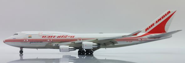 JC Wings Boeing 747-400 Air India VT-ESP 1:400 Modellflugzeug