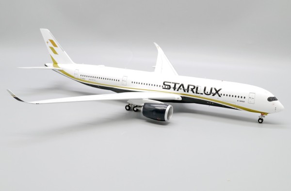JC Wings Airbus A350-900 Starlux B-58501