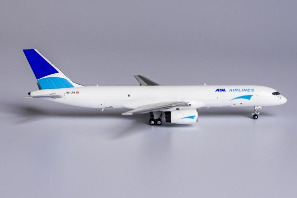 NG Model Boeing 757-200F ASL OE-LFB 1:400