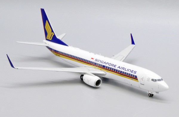 Boeing 737-800 Singapore Airlines 9V-MGA Scale 1/200