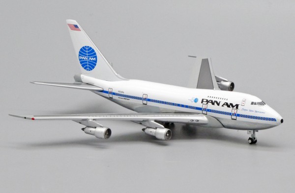 JC Wings Boeing 747SP Pan Am "Clipper New Horizons with Commemorative Flight 50 Logo" N533PA 1:400 Modellflugzeug