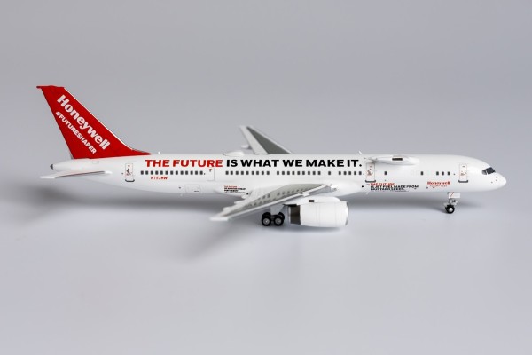 NG Model Boeing 757-200 Honeywell Aviation Services 2021's livery; with test engine N757HW