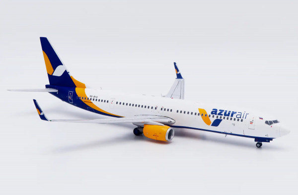 JC Wings Boeing 737-900ER Azur Air VQ-BYO 1:200 Modellflugzeug