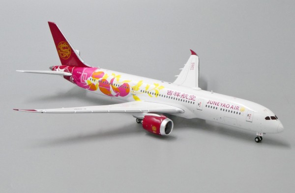 Boeing 787-9 Juneyao Airlines B-20D1 Scale 1/400