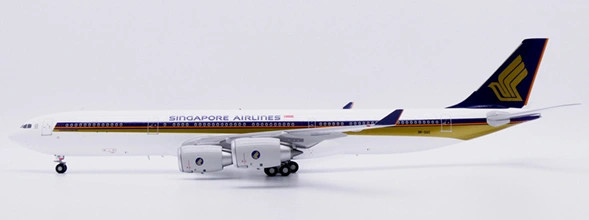 JC Wings Airbus A340-500 Singapore "Old Titles" 9V-SGC 1:200 Modellflugzeug