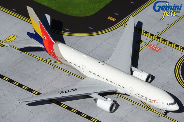 Boeing 777-200ER Asiana Airlines HL7755 Scale 1/400