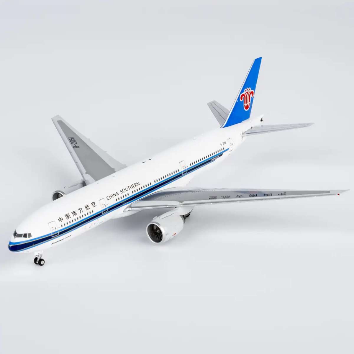 NG Model Boeing 777-200 China Southern B-2051 1:400 sichern