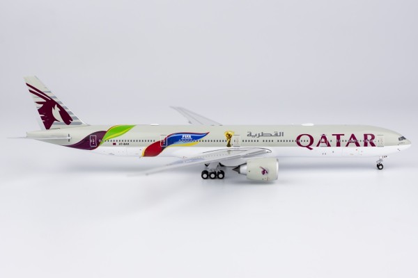 Boeing 777-300ER Qatar Airways "FIFA World Cup Qatar 2022 cs" A7-BAX Scale 1/400
