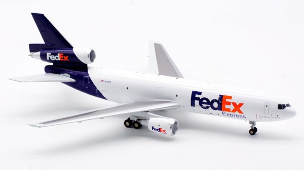 McDonnell Douglas DC-10-30F Federal Express (FedEx) N316FE Scale 1/200